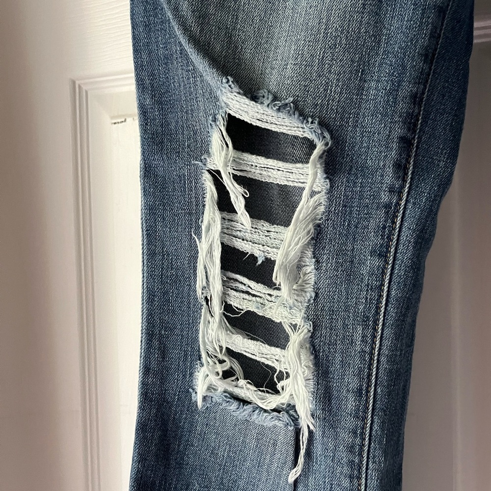 L'AGENCE Ripped Jeans - Picture 2 of 6